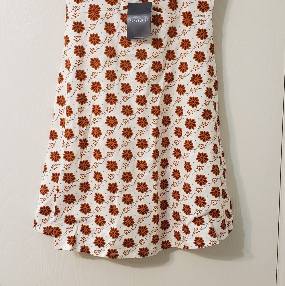 Nwt floral print burnt orange and white dress